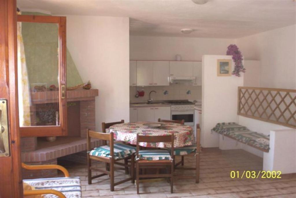 Casa A 300Mt.Dal Mare Calasinzias, 6 Letti, Ac, Pets Welcome, Wi-Fi Free Cala Sinzias Luaran gambar